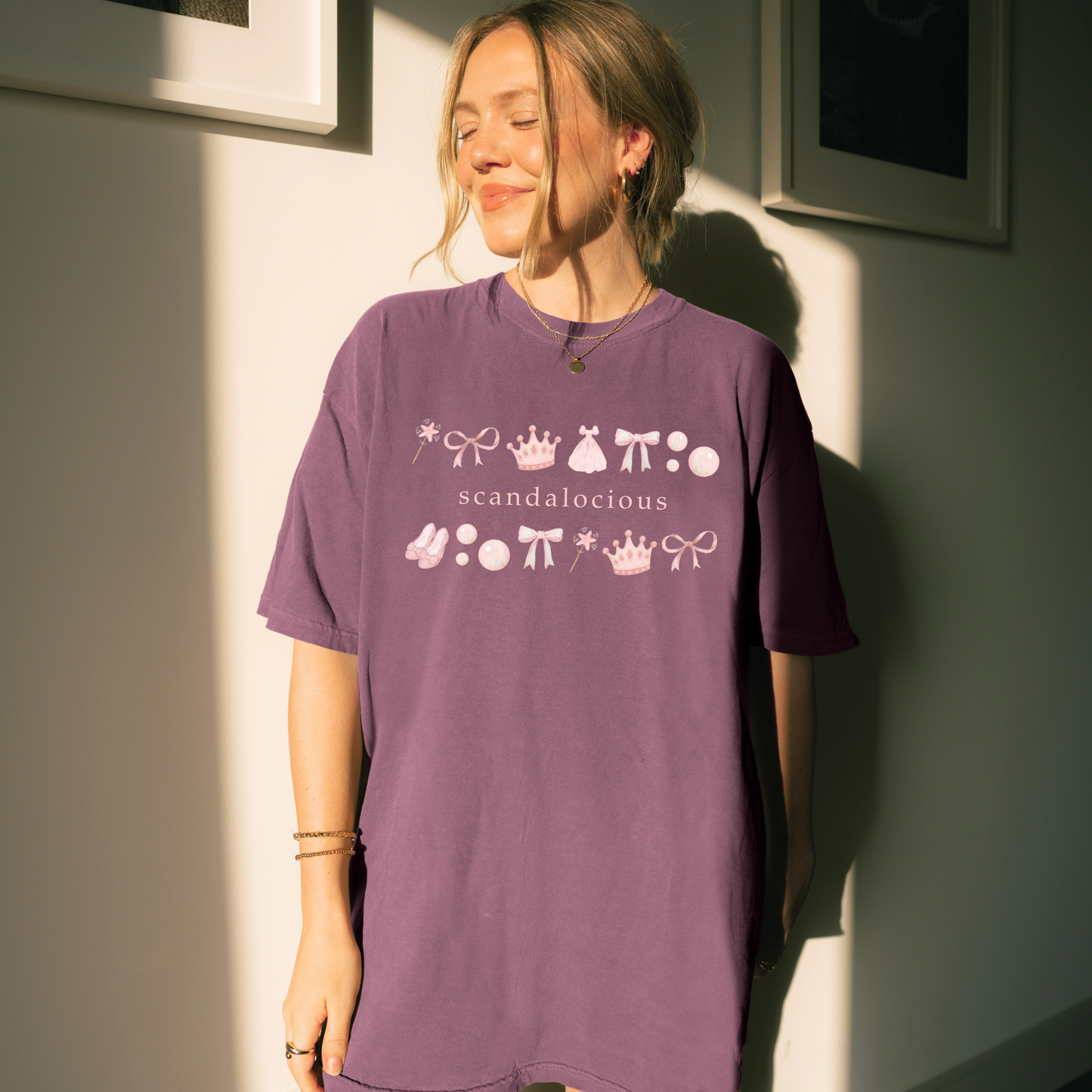 🫧 Scandalocious Wicked-Inspired Glinda Aesthetic Tee