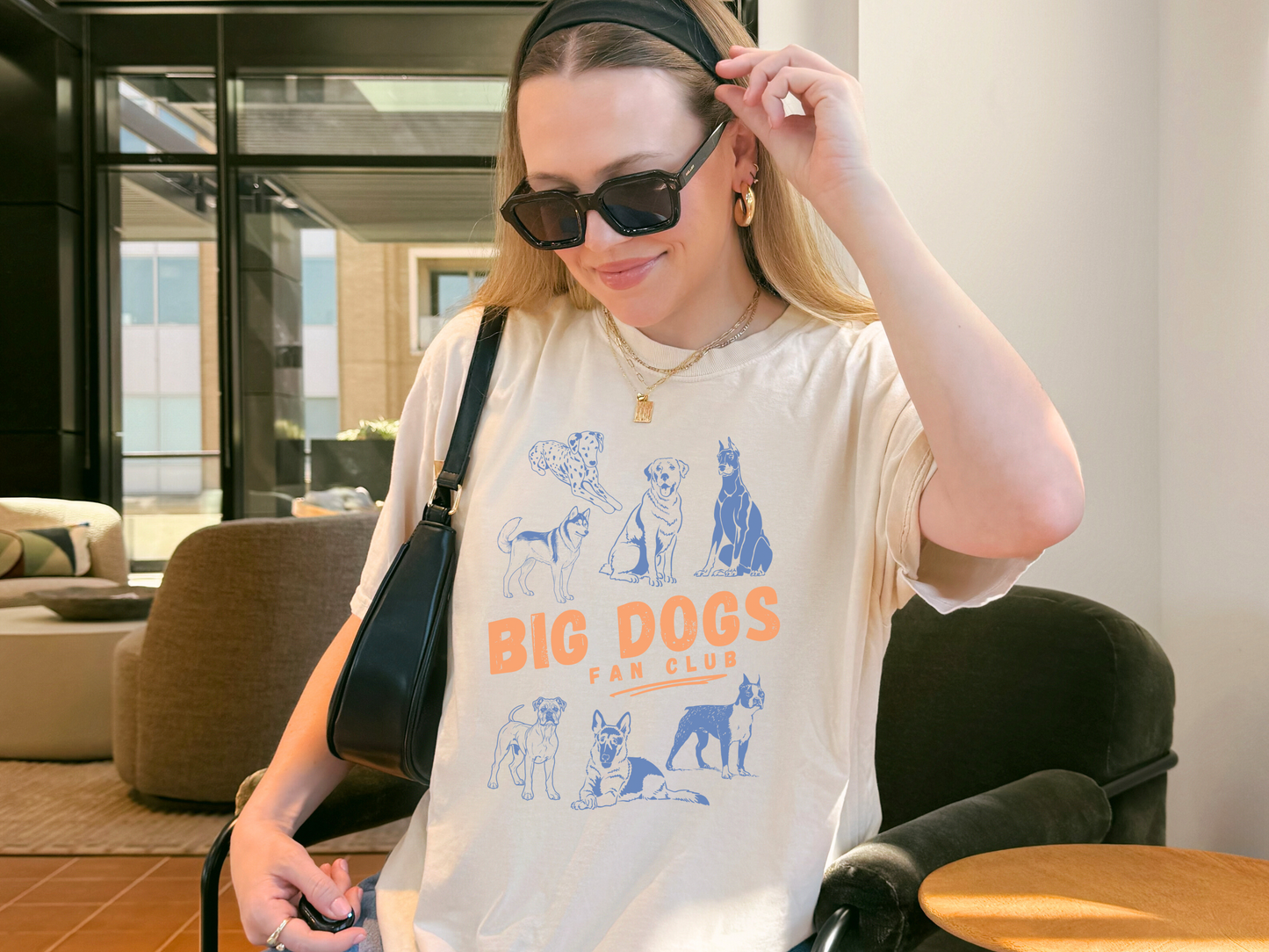๐ Big Dogs Fan Club Pet Lovers Tee