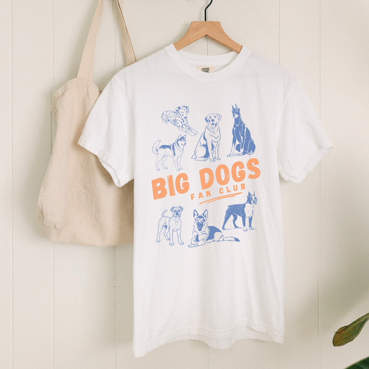 ๐ Big Dogs Fan Club Pet Lovers Tee