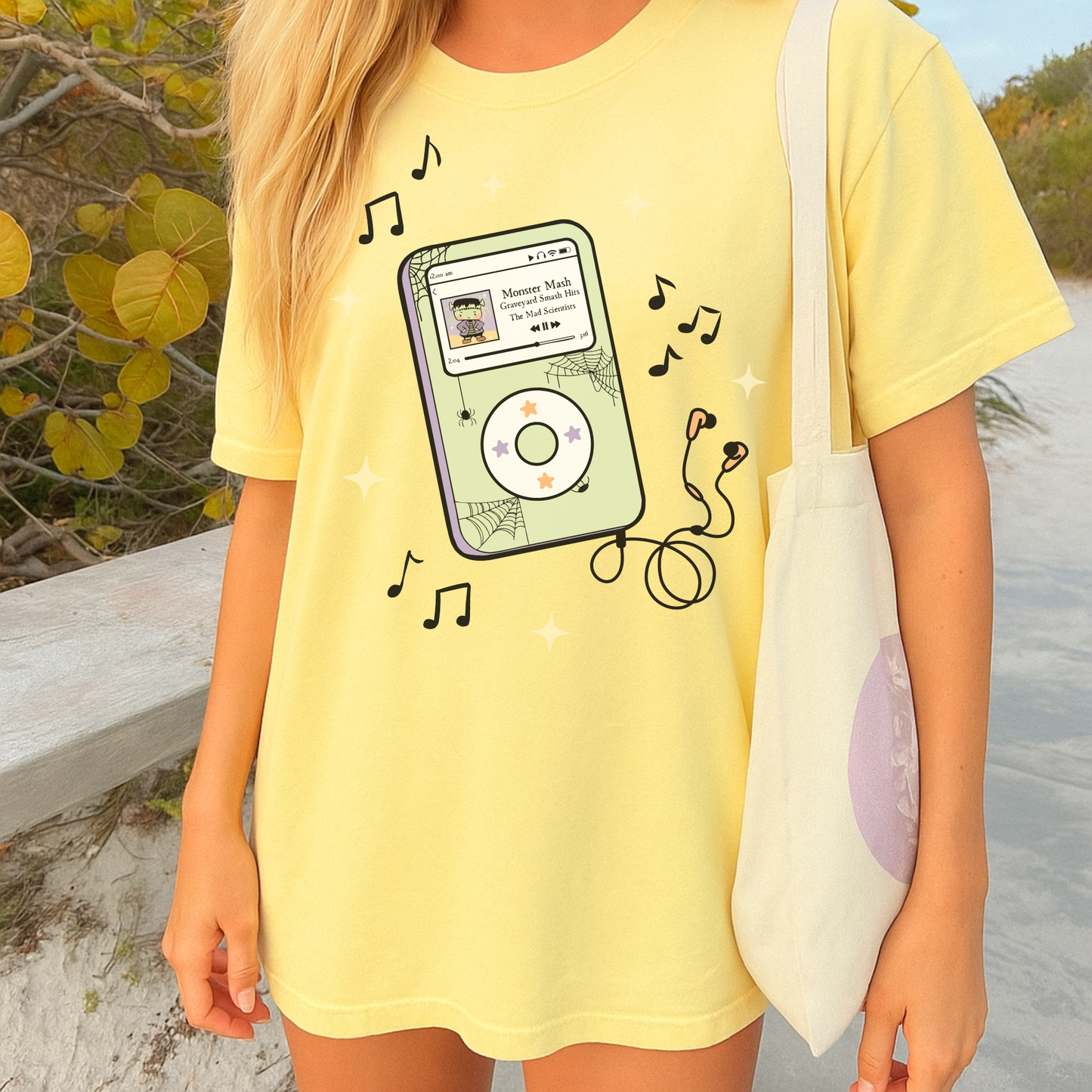 MONSTER MASH IPOD Nostalgic Halloween Tee